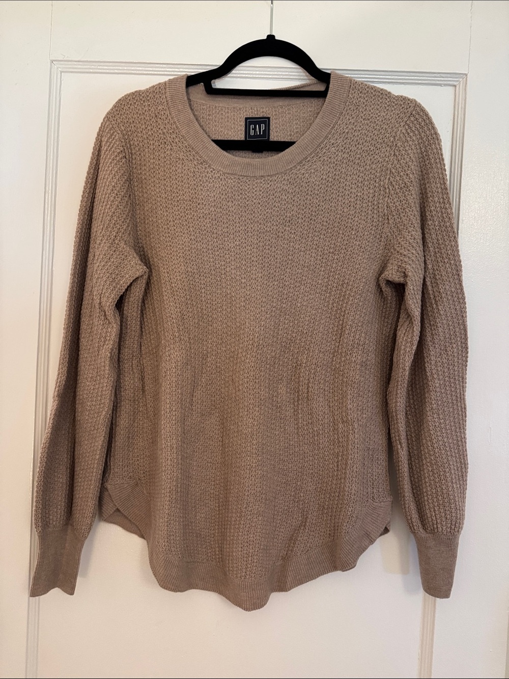 GAP Women's Taupe Crewneck Knit Sweater